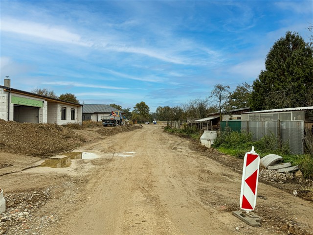 příjezdová cesta [3/13]